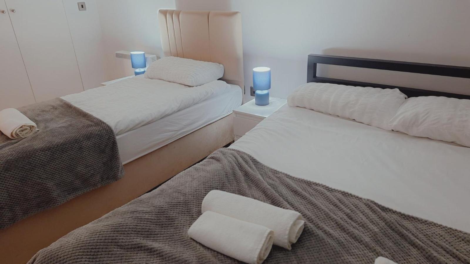 Comfortable - Cosy - Budget Studios In City Center Londra Esterno foto