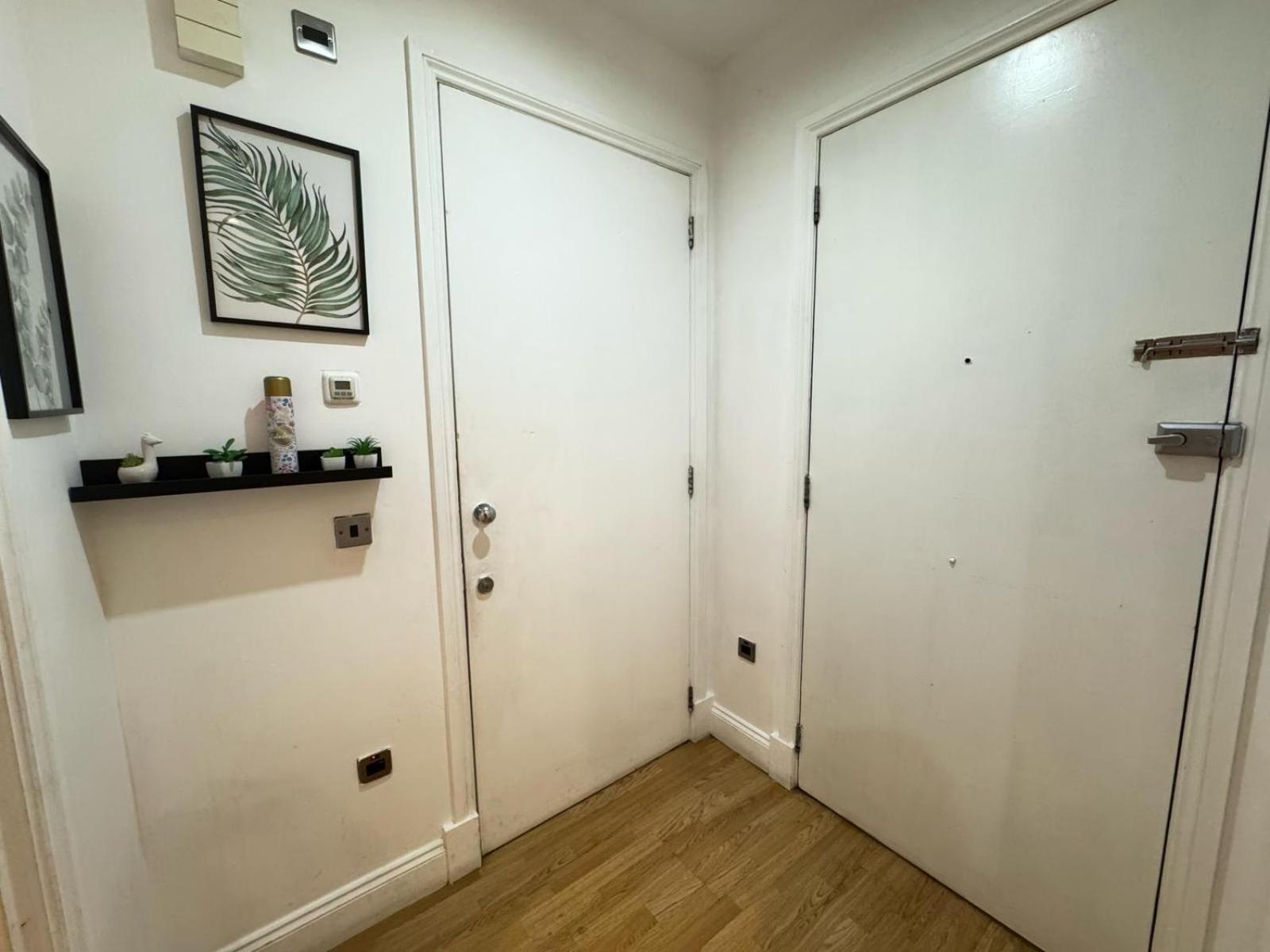 Comfortable - Cosy - Budget Studios In City Center Londra Esterno foto