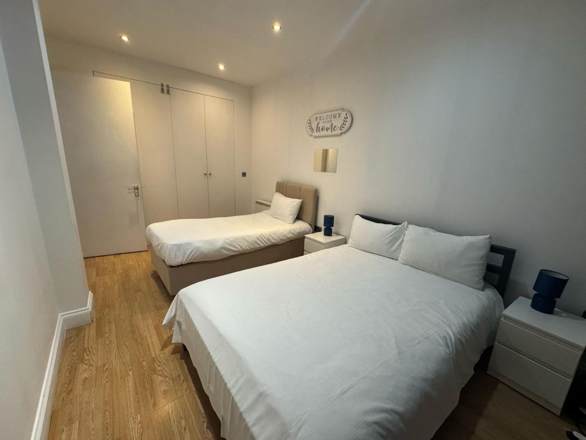 Comfortable - Cosy - Budget Studios In City Center Londra Esterno foto